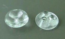 Soczewka do diod LED high power; kąt rozsyłu: 38 stopni FWHM; ilość diod: 3; rozmiar: okrąg 31mm; wysokość: 11.2mm; rodzaj materiału: PMMA; PC; sposób mocowania: klej