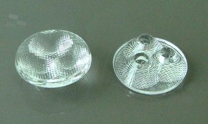 Soczewka do diod LED high power; kąt rozsyłu: 38 stopni FWHM; ilość diod: 3; rozmiar: okrąg 31mm; wysokość: 11.2mm; rodzaj materiału: PMMA; PC; sposób mocowania: klej