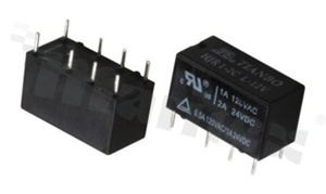Przekaźnik elektromagnetyczny; prąd znamionowy 2A; napięcie cewki 24VDC; podwójne styki przełączne (2C); moc cewki: 200mW; 2A/24VDC; 1A/120VAC