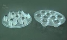 Soczewka do diod LED high power; kąt rozsyłu: 40 stopni FWHM; ilość diod: 9; rozmiar: okrąg 90.6mm; wysokość: 16.5mm; rodzaj materiału: PMMA; PC; sposób mocowania: klej