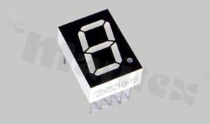 7-Seg. LED Display LTS052Y-CSBW-E1; 1 digit; yellow; 13.2mm; 12.4x17.5mm; CC; E/black; diffus; RoHS; JIUZHOU /120pcs