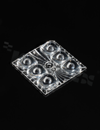 Soczewka do diod LED 5050; kąt rozsyłu: asymetryczny IESNA typ. II (medium); ilość diod: 6; rozmiar: 49.8x49.8mm; wysokość: 8.5mm; rodzaj materiału: PMMA; sposób mocowania: śruby