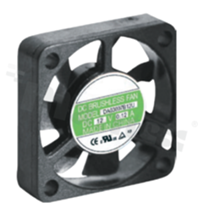 Wentylator; DC; 0.04m3/min; 0.10A; 3.5-5.5VDC; 0.50W; 6000RPM; 22dBA; 28 AWG; plastik; -10+70 st.C; 6g; 30x30x7mm