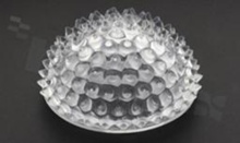 Soczewka do diod LED COB; kąt rozsyłu: 157 do 273 stopni FWHM; ilość diod: 1; rozmiar: okrąg 56mm; wysokość: 27.3mm; rodzaj materiału: PC; silikon; sposób mocowania: gniazdo