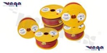 Przewód pojedynczy LGY/H05V-K; z wielodrutową miedzianą żyłą; czerwony/zielony; przekrój 2.50mm2; AWG 14; 500V; -40+105 st.C; 50m.