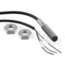 Proximity sensor; inductive; material: stainless steel; length: 42mm; thread: M8; shielded; sensing distance: 2mm; power supply: 10-30V DC; PNP-NO; cable: 2m