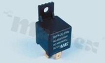 Przekaźnik elektromagnetyczny; prąd znamionowy 30A; napięcie cewki 12VDC; pojedynczy styk przełączny (1C); 30A/14VDC; z uchwytem mocowania