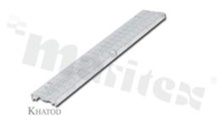 Soczewka do diod LED mid power; kąt rozsyłu: asymetryczny ; ilość diod: 24; rozmiar: 278.3x43mm; wysokość: 9.94mm; rodzaj materiału: PMMA; sposób mocowania: śruby