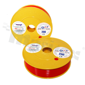 Przewód pojedynczy TLY/LIY; z wielodrutową miedzianą żyłą; czerwony; przekrój 0.22mm2; AWG 24; 300V; -40+105 st.C; 200m.