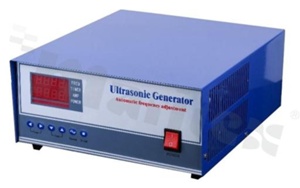 Generator ultradźwięków; częstotliwość: 20-40KHz; moc: 1800W