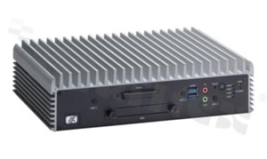 Bezwentylatorowy komputer wbudowany; wspiera procesory 3 gneracji IntelCore i7/ i5/ i3/Celeron; 4x RS-232/422/485; 1x VGA; 1x DisplayPort; 4x LAN; 4x USB 3.0; 4x USB 2.0; 8x izolowanych DI/DO; SIM Slot; 2x SATA; 2x mSATA; 1xCFast; zasilanie 10-30 V DC