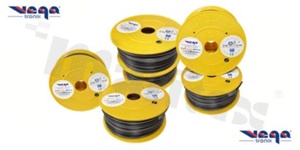 Przewód pojedynczy LGY/H05V-K; z wielodrutową miedzianą żyłą; czarny/szary; przekrój 2.50mm2; AWG 14; 500V; -40+105 st.C; 50m.