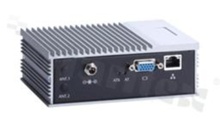 Bezwentylatorowy przemysłowy komputer wbudowany; dwurdzeniowy procesor Intel Atom E3825 1.33 GHz; 1x VGA lub HDMI; 1x Gigabit LAN; 1x SATA; 2xCOM; 4x USB; temperatura pracy -20+60C; zasilanie 100 -240V AC