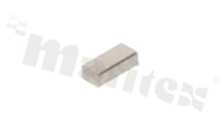 Dystans do LED o wymiarach 3 mm x 1.3mm; o wysokości 0.95mm