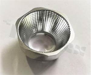 Reflector BRIDGET-S-UNI-C13557, for Mid/High Power/ COB, CREE CXA/B 15xx, dim: 23x23mm, heigh:12.8mm, FWHM: ab. 25 deg, spot beam, PC, Ledil