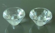 Soczewka do diod LED COB; kąt rozsyłu: 10 stopni FWHM; ilość diod: 1; rozmiar: okrąg 43.8mm; wysokość: 24.5mm; rodzaj materiału: PMMA; sposób mocowania: klej