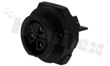 Gniazdo CC; X-LOK; 3 stykowe; męskie; styki żeńskie; Imax = 20A; 300V AC/DC; lutowane; z nakrętką z tyłu; IP68