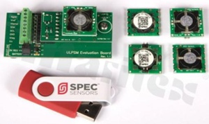 Zestaw uruchomieniowy czujnika jakości powietrza; moduł ewaluacyjny z czujnikiem; 2 dodatkowe czujniki w wersji z pinami; 2 dodatkowe czujniki w wersji na PCB