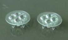 Soczewka do diod LED high power; kąt rozsyłu: 15 stopni FWHM; ilość diod: 4; rozmiar: okrąg 35mm; wysokość: 13.5mm; rodzaj materiału: PMMA; PC; sposób mocowania: klej