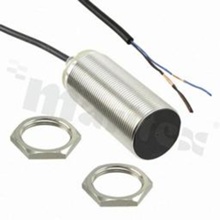 Proximity sensor; inductive; material: nickel-brass; length: 82mm; thread: M30; shielded; sensing distance: 15mm; power supply: 10-30V DC; PNP-NO; cable: 2m