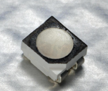 LED CREECLV1A-FKB-CK1vw1de1BB7C3C3; RGB Full Color; R: 560-1010 mCd/ 619-624nm; G: 1260-2240 mCd/ 520-535nm; B: 252-450 mCd/460-475nm; 3x20mA; 3.2x2.8mm; czarny front