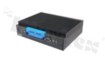 Bezwentylatorowy komputer wbudowany do transportu; Intel Pentium/Celeron/Atom; do 8GB RAM; 2xCOM; 4x USB; SATA; M.2; SD; 2x LAN; DP; LVDS; Audio; 2x mPCIe; 2x SIM slot;CAN; temp pracy -40+70C zasilanie: 9-36V DC