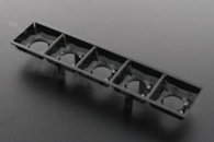 Pokrywa do REFL-SH-05-E-EA132xx do diod LED ; kąt rozsyłu: stopni FWHM; ilość diod: ; rozmiar: 132.8x30mm; wysokość: 19.1mm; rodzaj materiału: PC; sposób mocowania: wcisk