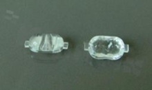 Soczewka do diod LED high power; kąt rozsyłu: owalny 85 x 135 stopni FWHM; ilość diod: 1; rozmiar: 18x10.14mm; wysokość: 6mm; rodzaj materiału: PC; sposób mocowania: klej