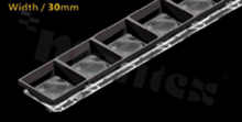 Soczewka do diod LED mid power; kąt rozsyłu: owalny 50 x 50 stopni FWHM; ilość diod: 42; rozmiar: 1176x30mm; wysokość: 20mm; rodzaj materiału: PC; sposób mocowania: kołek; śruby